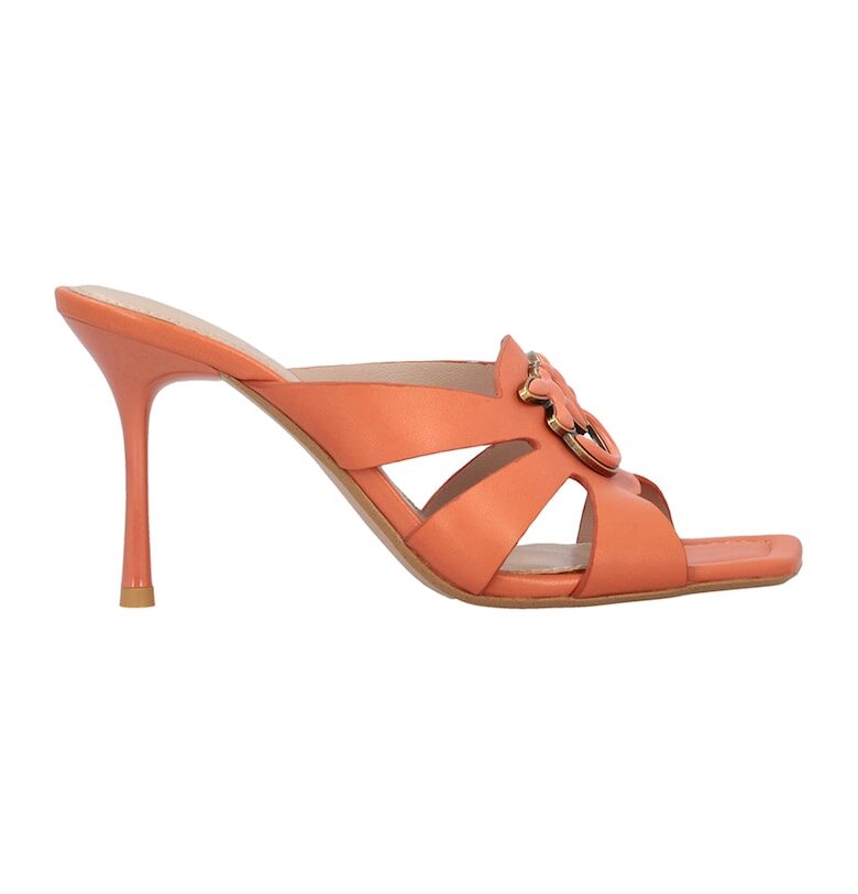 Кожени сандали с отвори Pinko
