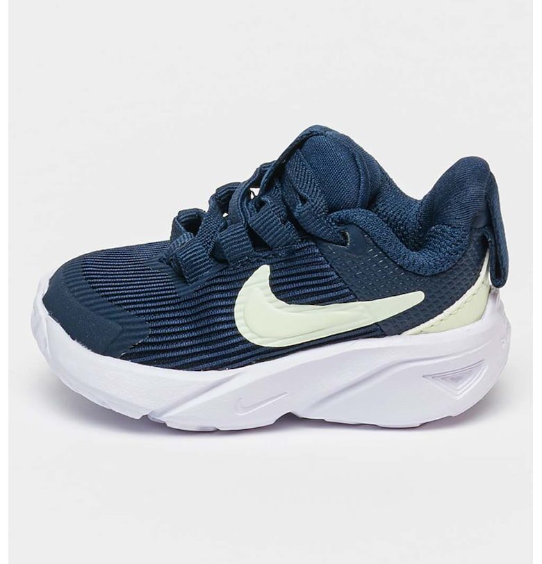 Обувки Star Runner 4 за бягане със синтетика Nike