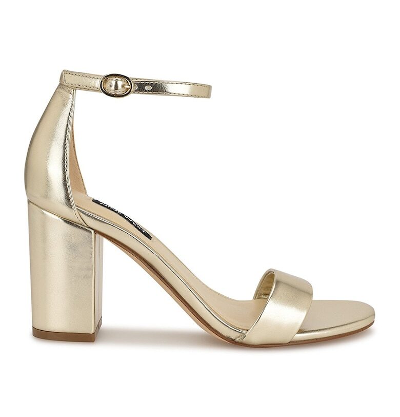 Сандали Toniann с масивен ток NINE WEST