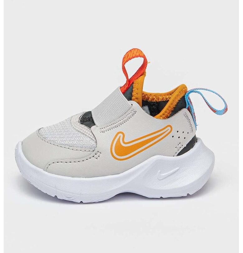 Спортни обувки с лого Nike