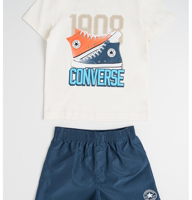 Тениска Retro Graphic и къс панталон Converse