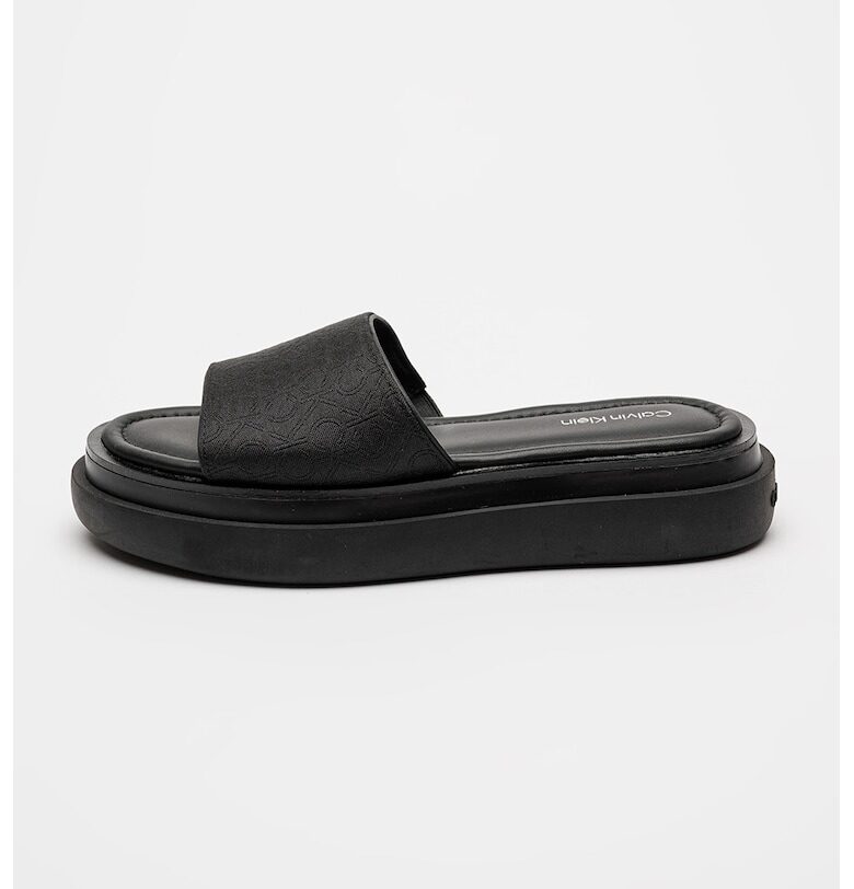 Чехли с равна платформа и монограм CALVIN KLEIN