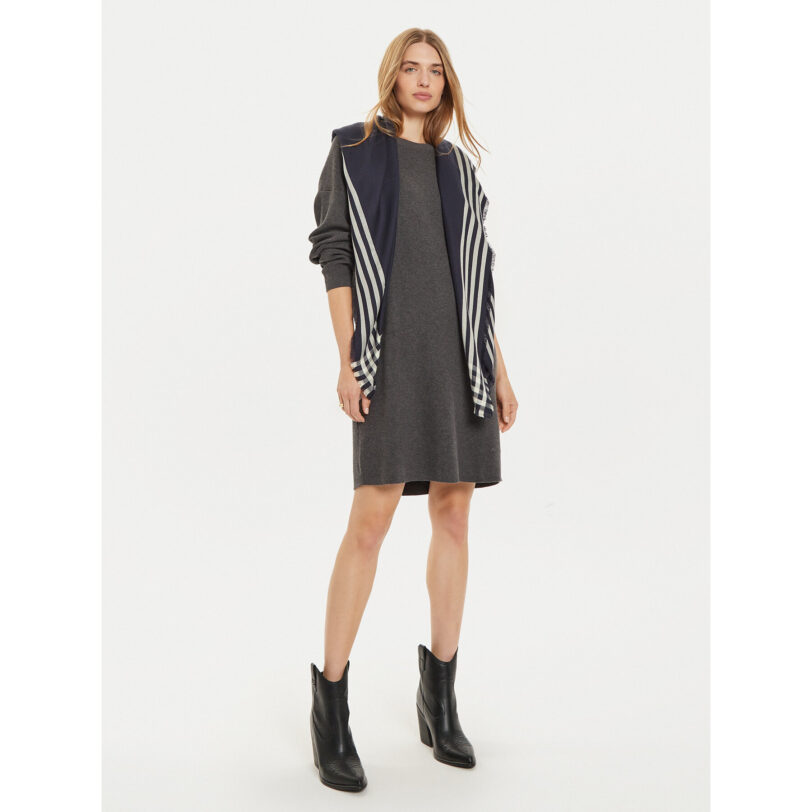 Бандана Tommy Hilfiger Naval Square AW0AW16651 Тъмносин цвят на ниска цена