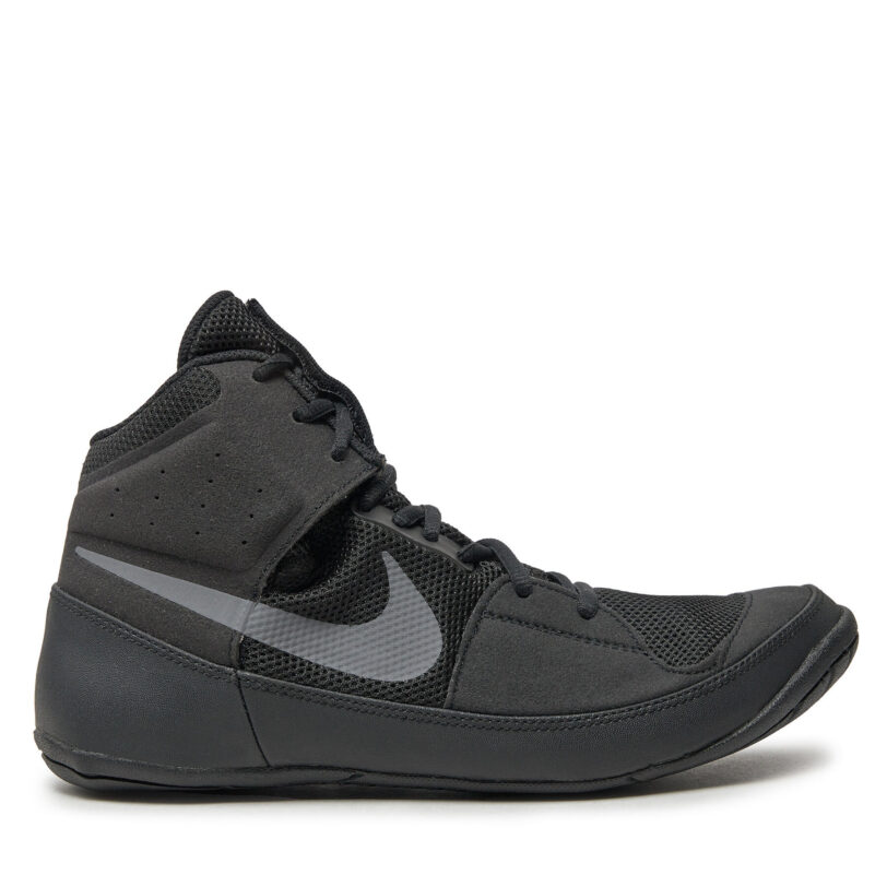 Боксьорски обувки Nike Fury A02416 010 Черен цвят на ниска цена