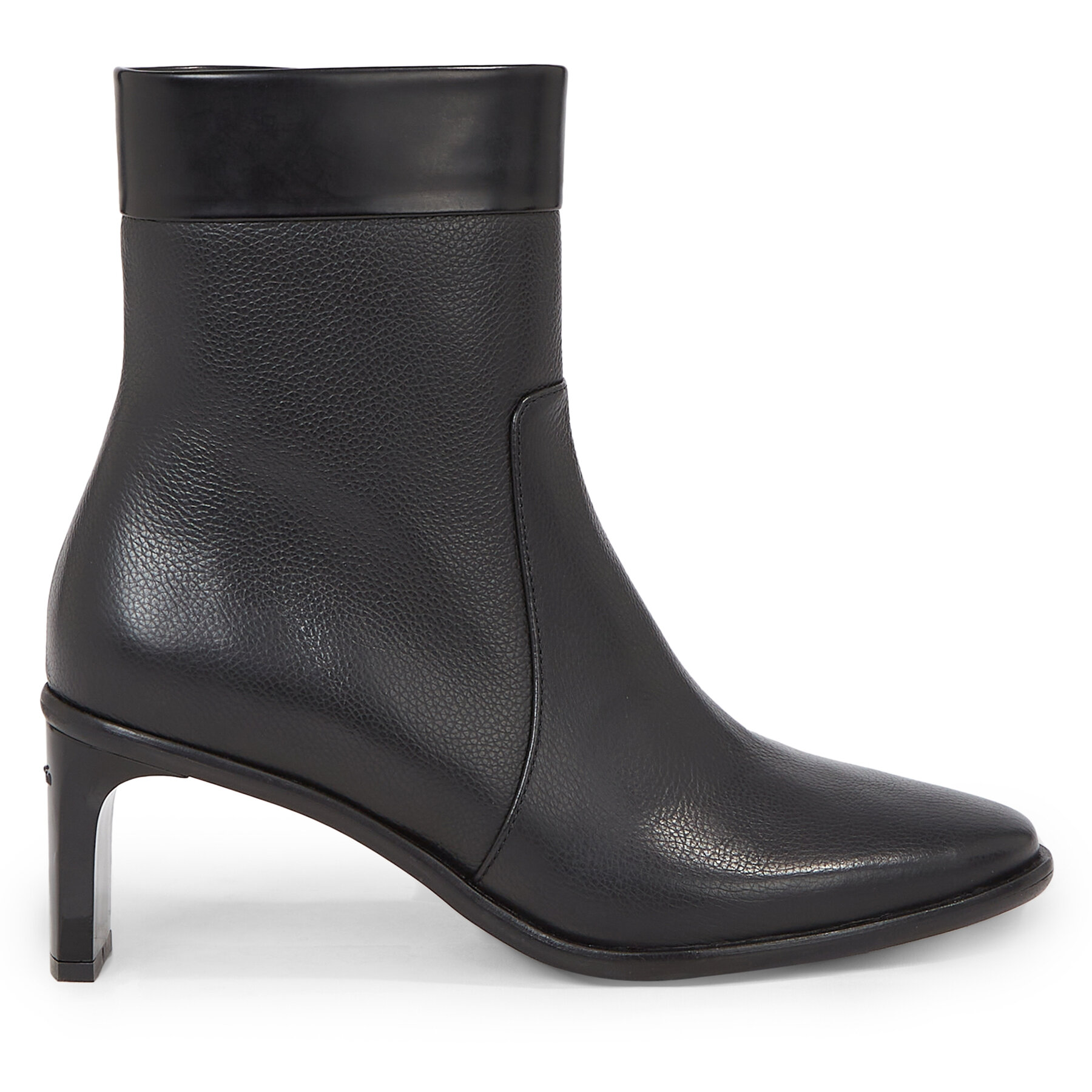 Боти Calvin Klein Curved Stil Ankle Boot 55 HW0HW01889 Черен цвят на ниска цена