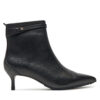 Боти Clarks Adela Up 26179529 Черен цвят на ниска цена