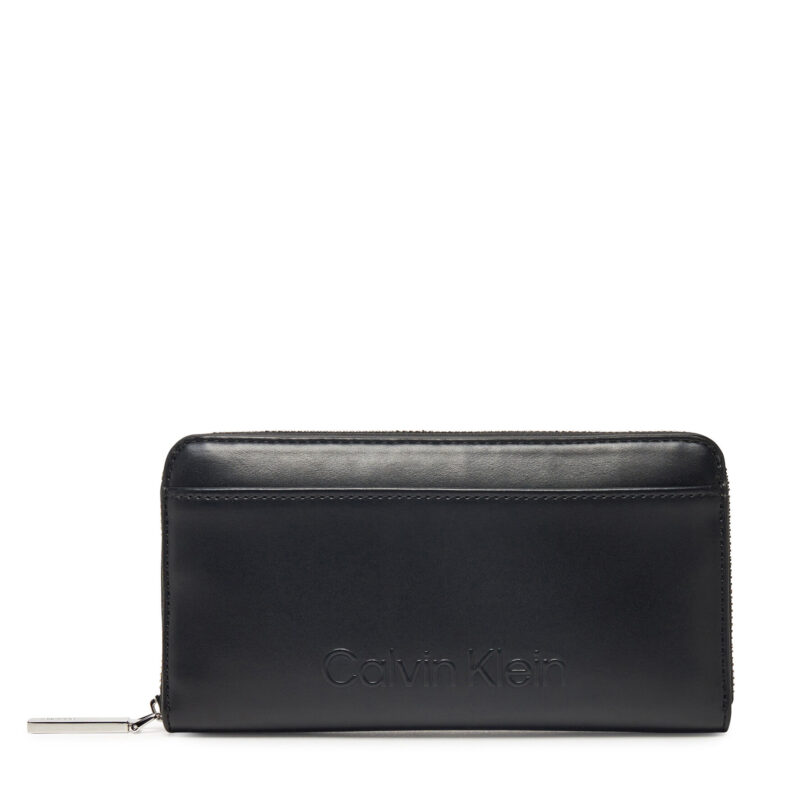 Голям дамски портфейл Calvin Klein Embossed Logo Large Zip Around K60K612952 Черен цвят на ниска цена