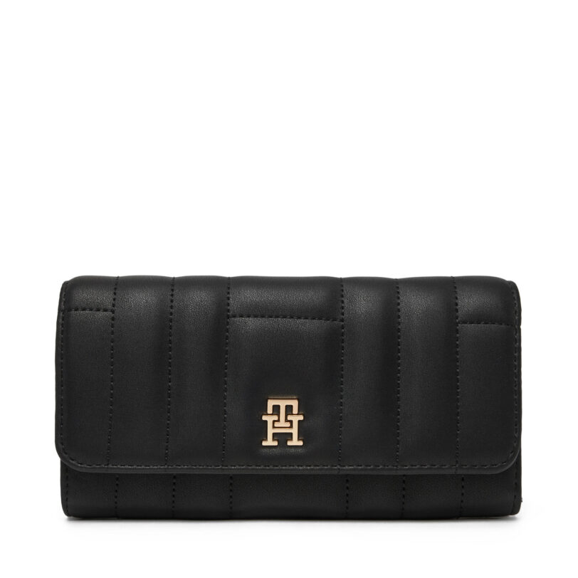 Голям дамски портфейл Tommy Hilfiger Feminine Lrg Flap AW0AW17475 Черен цвят на ниска цена