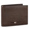 Голям мъжки портфейл Tommy Hilfiger Johnson Cc Flap And Coin Pocket AM0AM00660/82566 Кафяв цвят на ниска цена