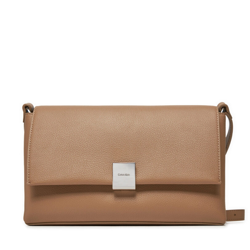 Дамска чанта Calvin Klein Ck Plaque Medium Shoulder Bag K60K612783 Кафяв цвят на ниска цена