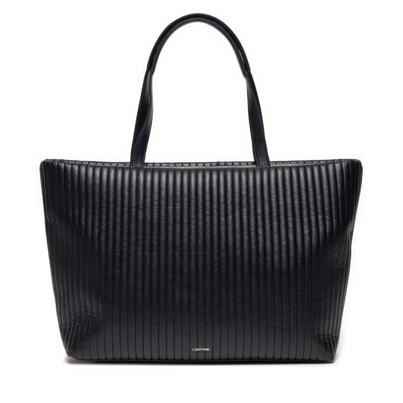 Дамска чанта Calvin Klein Mini Line Quilt Medium Shopper K60K613077 Черен цвят на ниска цена