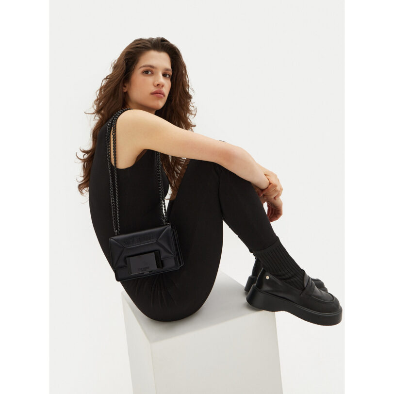 Дамска чанта Steve Madden Bleisure SM13001589 Черен цвят на ниска цена