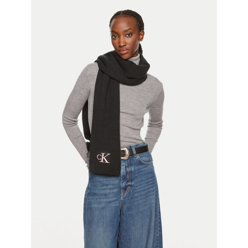 Зимен шал Calvin Klein Monogram K60K612659 Черен цвят на ниска цена