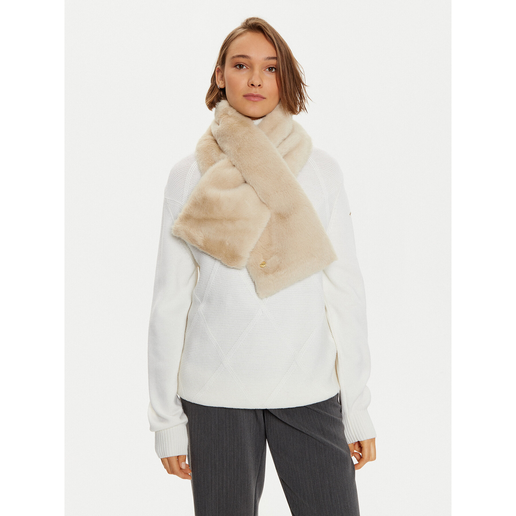Зимен шал Guess AW5207 POL03 Екрю цвят на ниска цена