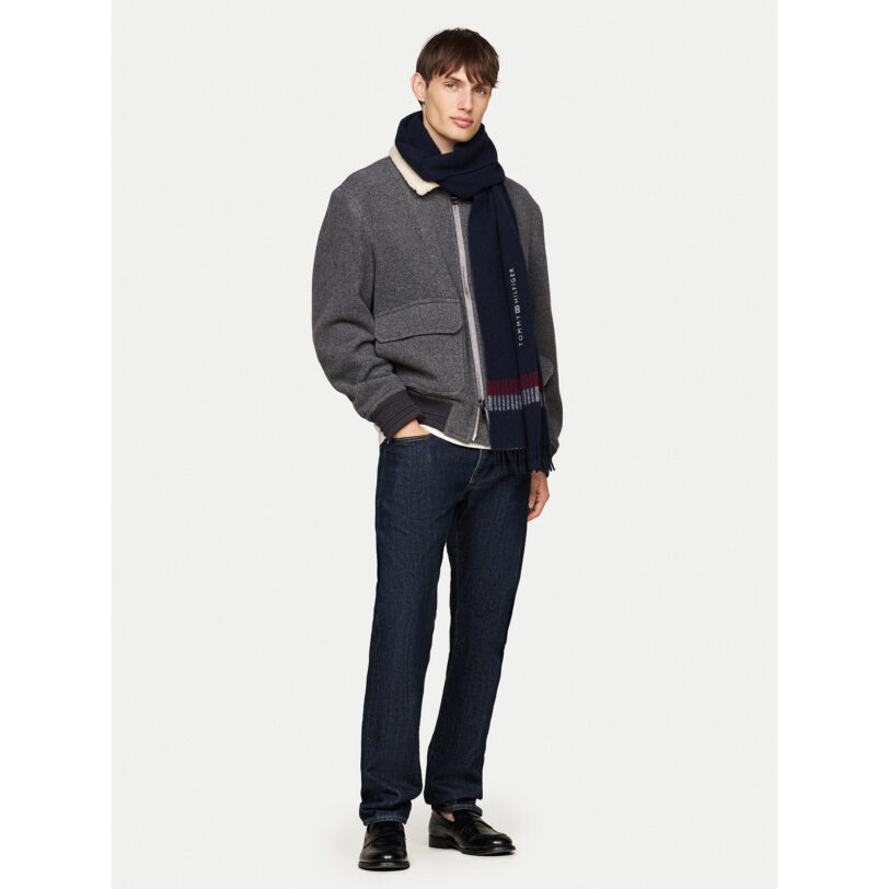 Зимен шал Tommy Hilfiger Corporate AM0AM12832 Тъмносин цвят на ниска цена