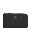Калъф за кредитни карти Calvin Klein Ck Re-Lock Lg Cc Holder W L Zip LV04F1032G Черен цвят на ниска цена