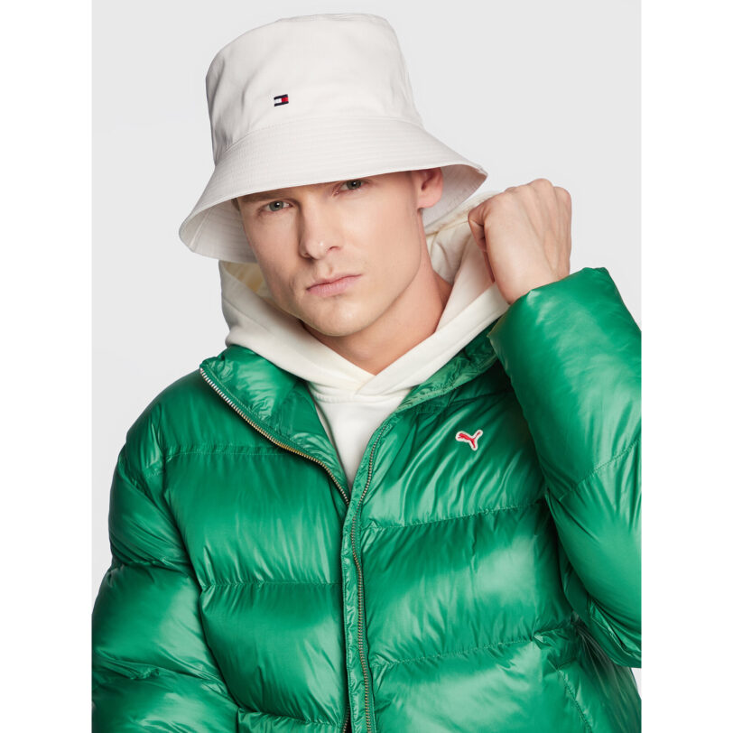 Капела Tommy Hilfiger Essential Flag Bucket AW0AW14543 Бял цвят на ниска цена