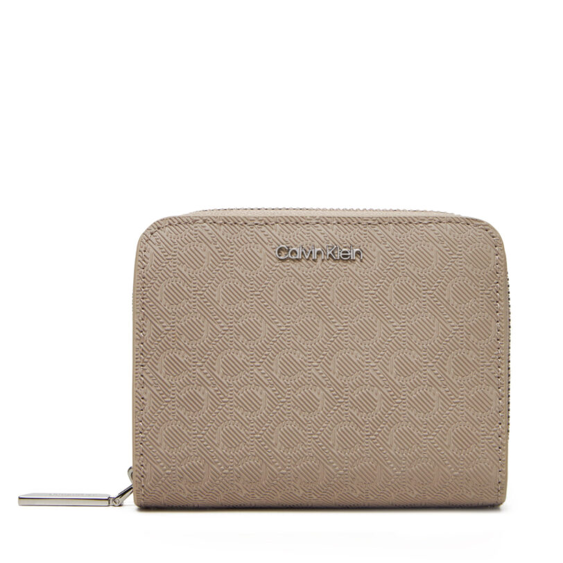 Малък дамски портфейл Calvin Klein Ck Must Aop Md Zip Around W Flap LV04F1037G Бежов цвят на ниска цена