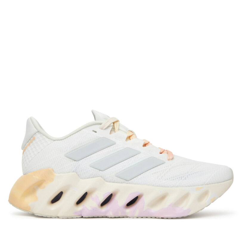 Маратонки за бягане adidas Switch FWD 2.0 JI1461 Бял цвят на ниска цена