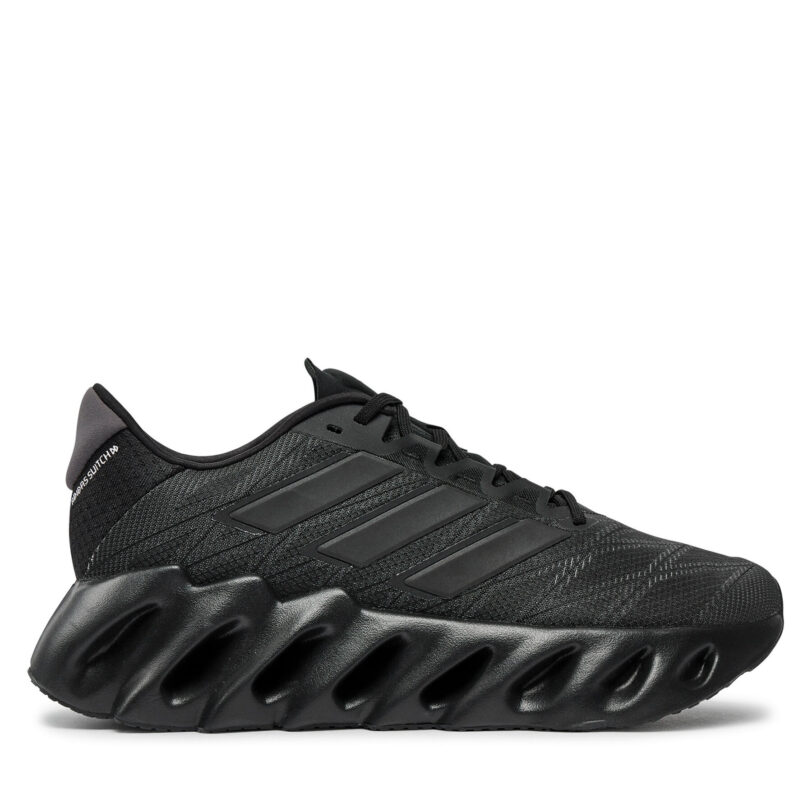 Маратонки за бягане adidas Switch Fwd 2 IF6756 Черен цвят на ниска цена