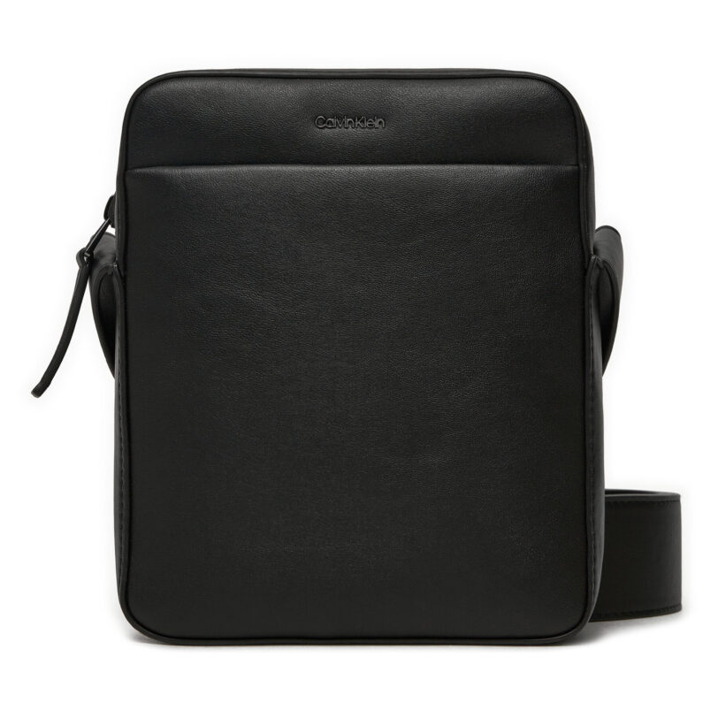 Мъжка чантичка Calvin Klein Ck Refined Reporter K50K512755 Черен цвят на ниска цена