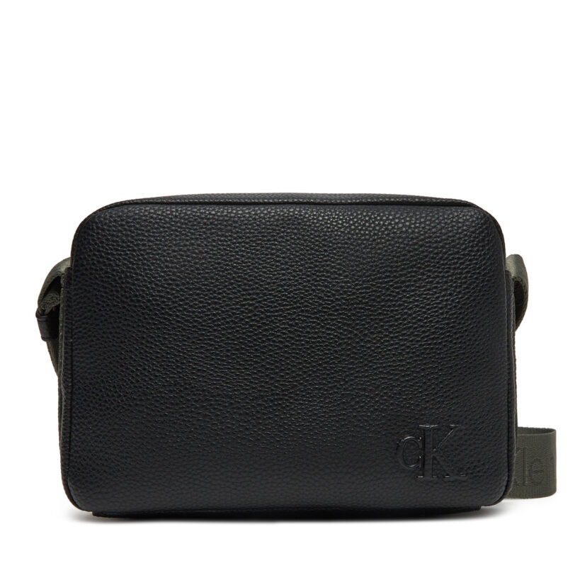 Мъжка чантичка Calvin Klein Jeans Cargo Camera Bag LV04G3081G Черен цвят на ниска цена
