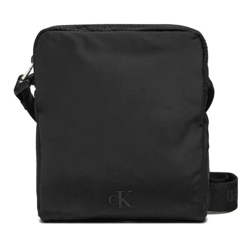 Мъжка чантичка Calvin Klein Jeans Over Webbing K50K512567 Черен цвят на ниска цена