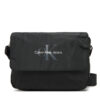 Мъжка чантичка Calvin Klein Jeans Sport Essentials Ut Flap Cb22 LV04G3031G Черен цвят на ниска цена