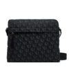 Мъжка чантичка Calvin Klein Jeans Unstructured Monogram Flight Bag LV04G3097G Черен цвят на ниска цена