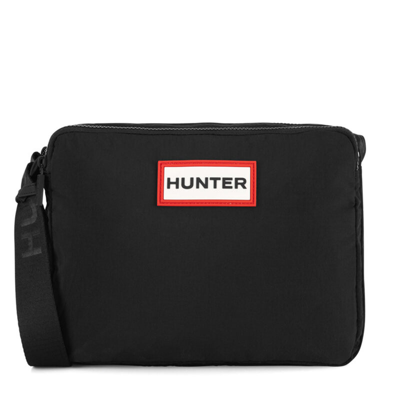 Мъжка чантичка Hunter HTR-K-004-06 Черен цвят на ниска цена