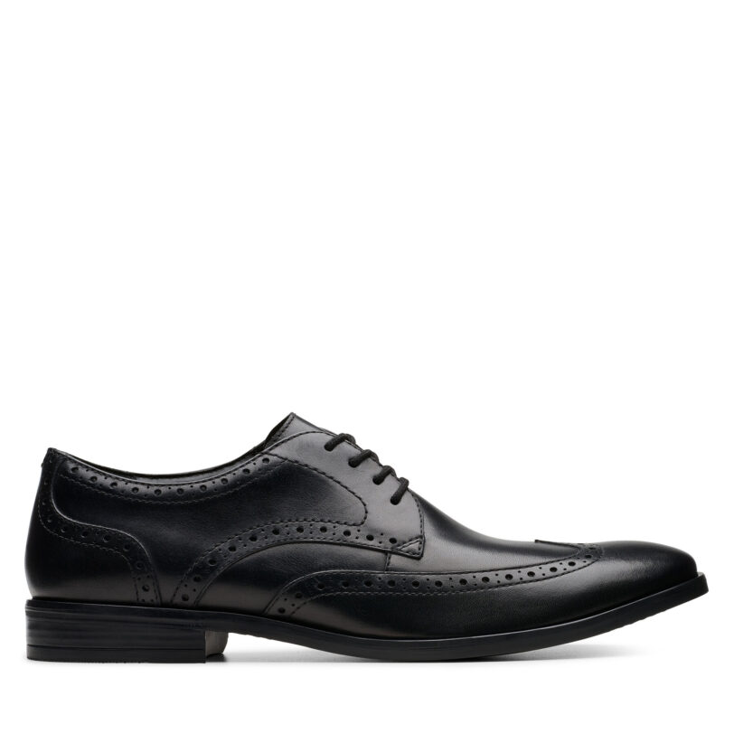 Обувки Clarks Brandon Limit 26178490 Черен цвят на ниска цена