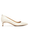 Обувки на ток MICHAEL Michael Kors Alina Flex Kitten Pump 40R3ALMP1L Екрю цвят на ниска цена
