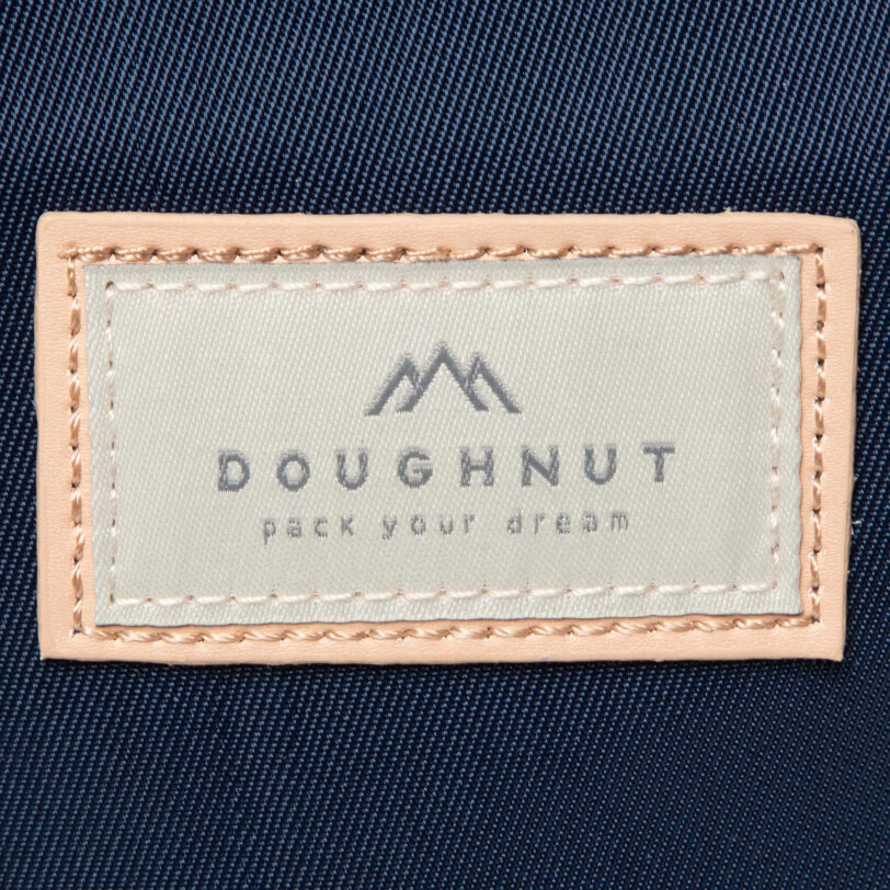 Раница Doughnut D010-8969-F Тъмносин цвят на ниска цена
