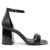 Сандали DKNY Scarla K3407532 Черен цвят на ниска цена