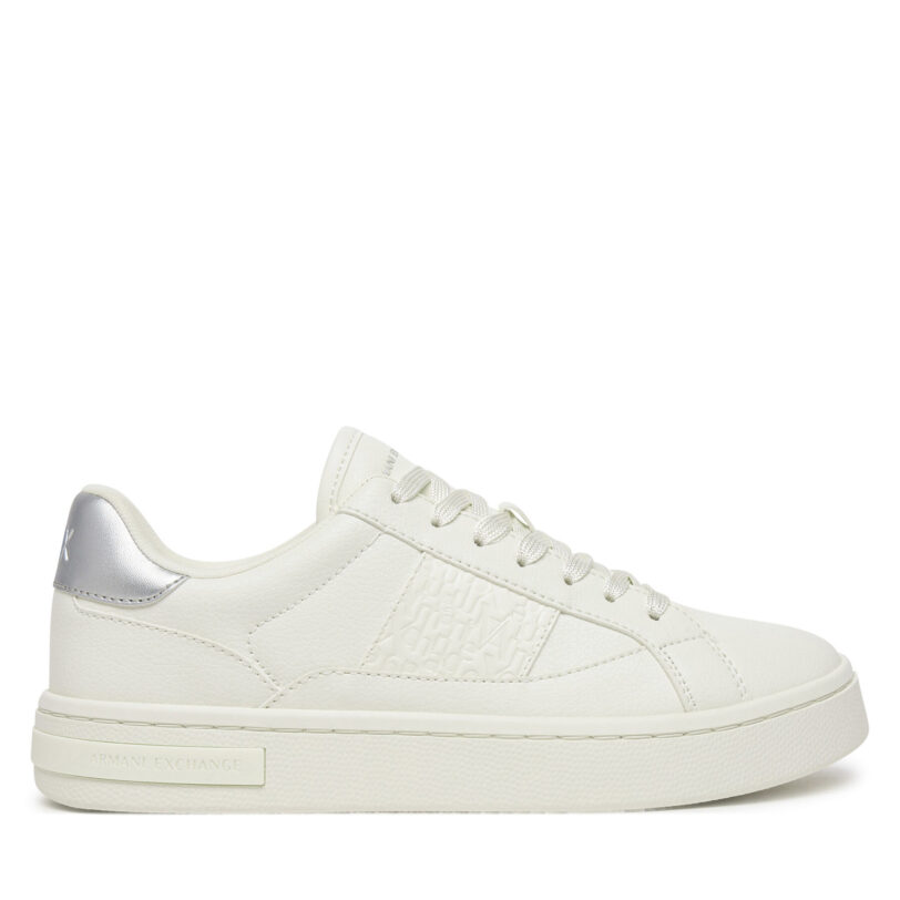 Сникърси Armani Exchange XDX177 XV918 M801 Бял цвят на ниска цена