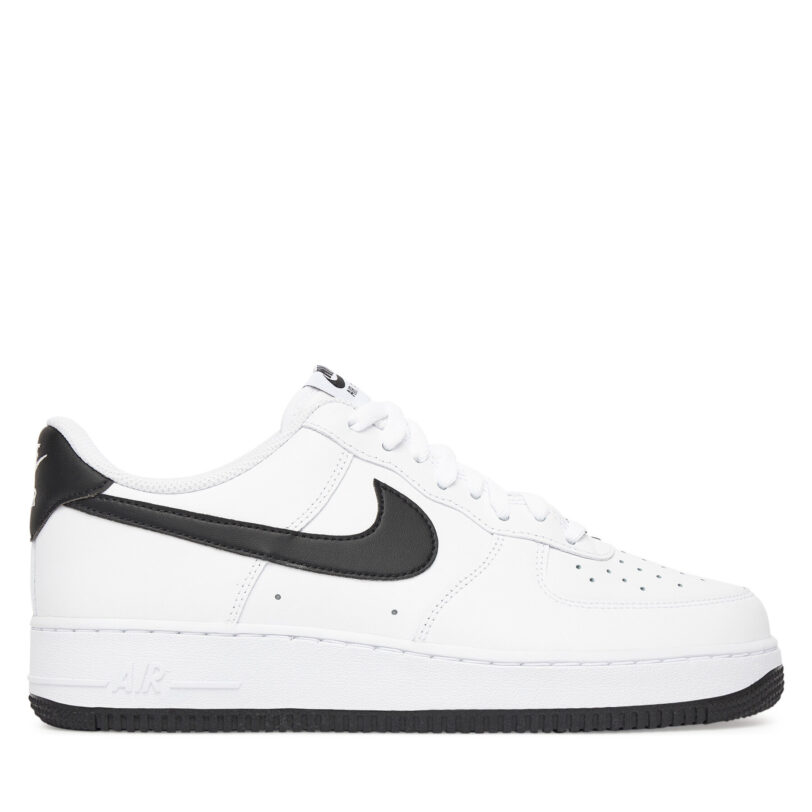Сникърси Nike Air Force 1 07 FQ4296 Бял цвят на ниска цена