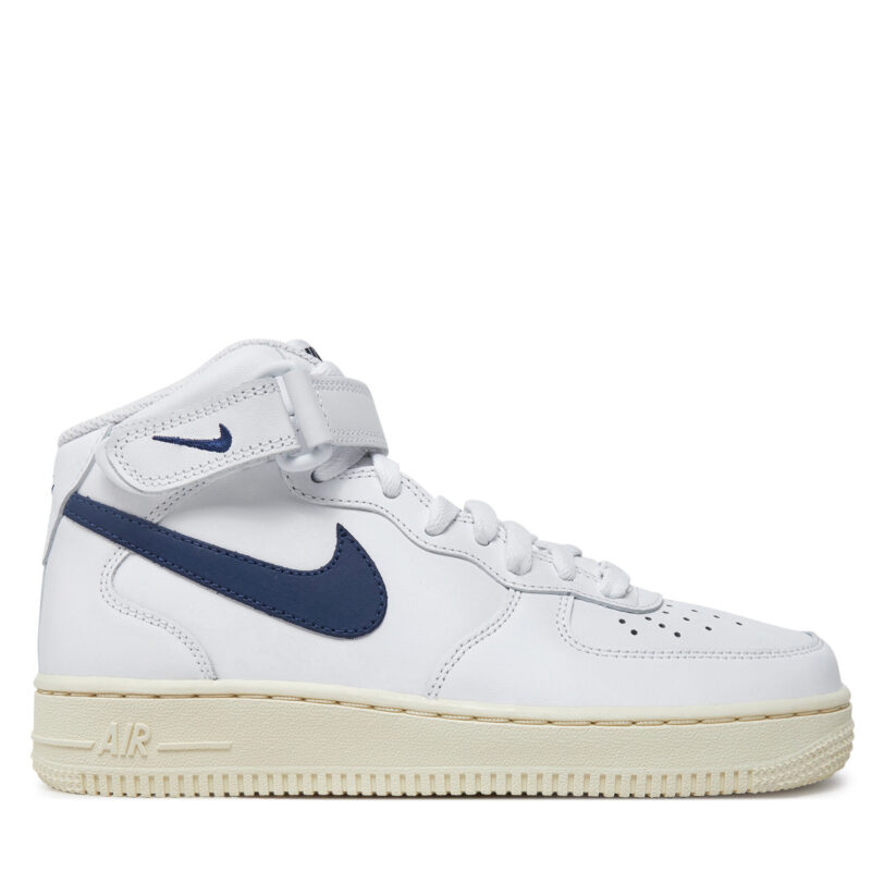 Сникърси Nike Air Force 1 '07 Mid DD9625 105 Бял цвят на ниска цена