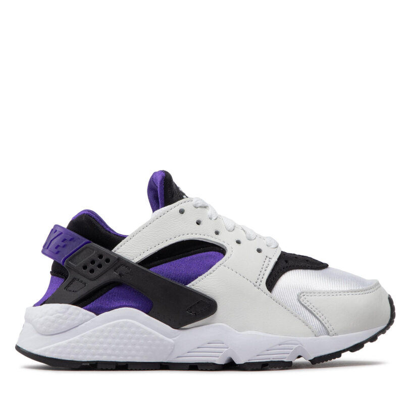 Сникърси Nike Air Huarache DH4439 105 Бял цвят на ниска цена