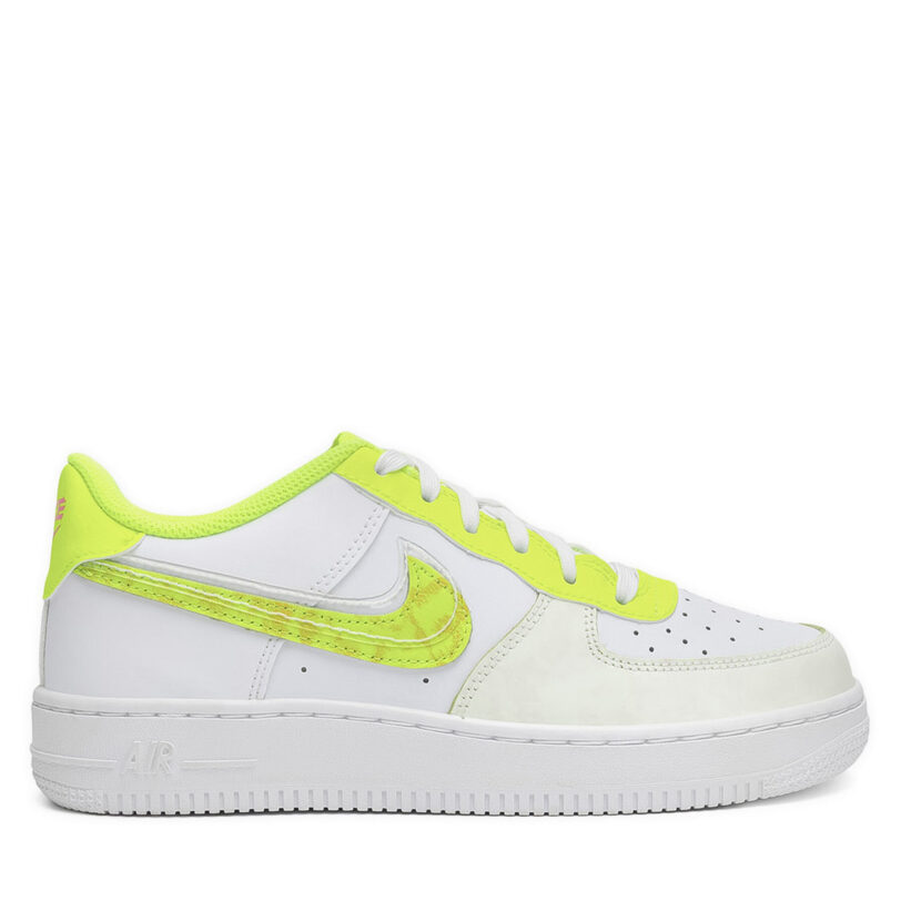 Сникърси Nike DV1680-100 Бял цвят на ниска цена