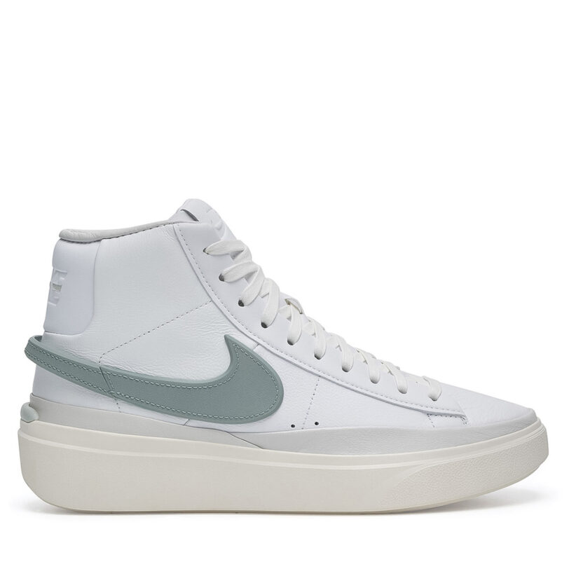 Сникърси Nike DX5800-101-M Бял цвят на ниска цена