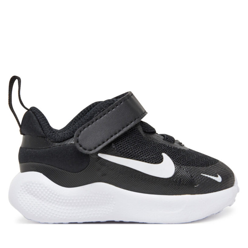 Сникърси Nike Revolution 7 Черен цвят на ниска цена