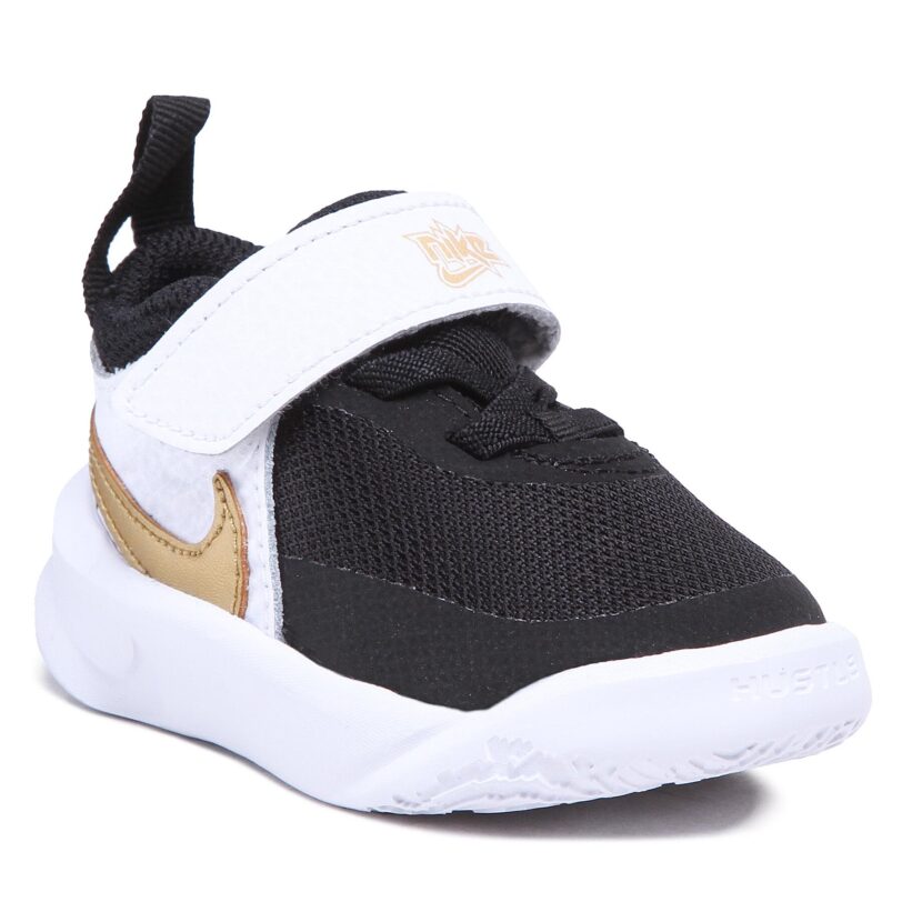 Сникърси Nike Team Hustle D 10 (Td) CW6737 002 Черен цвят на ниска цена
