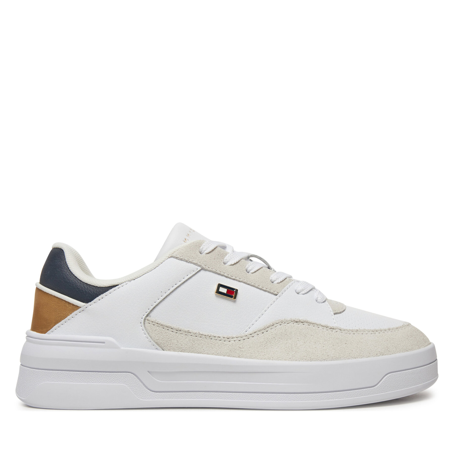 Сникърси Tommy Hilfiger Essent Basket FW0FW08615 Бял цвят на ниска цена