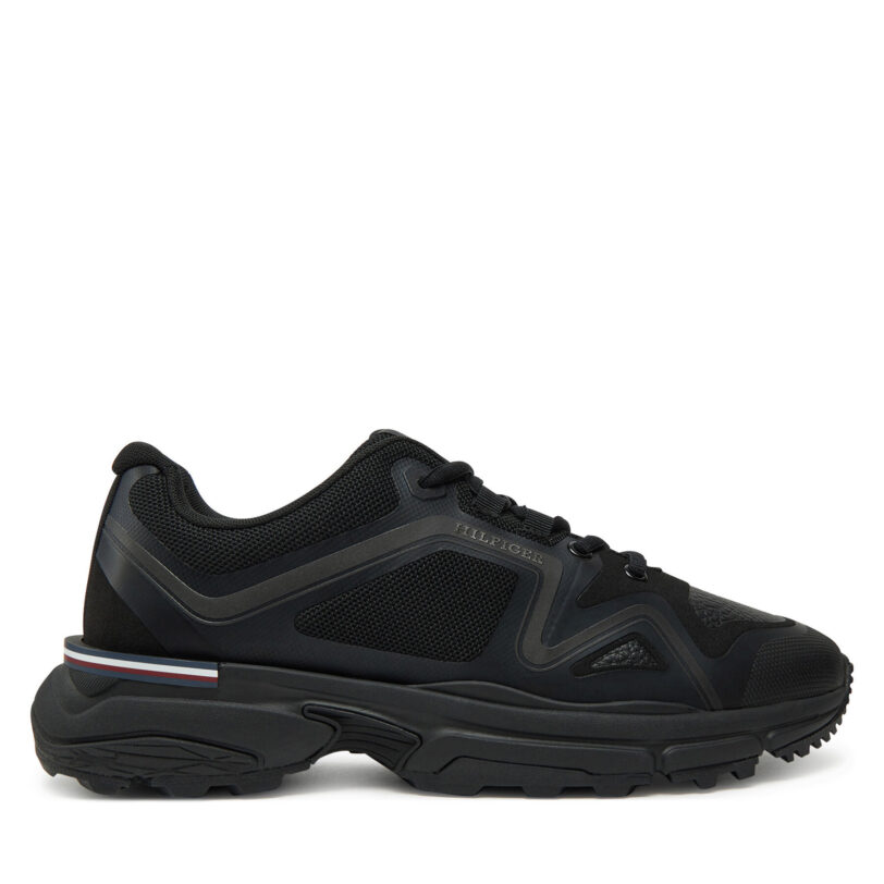 Сникърси Tommy Hilfiger M Runner Tech Knit Lth Mix FM0FM05344 Черен цвят на ниска цена