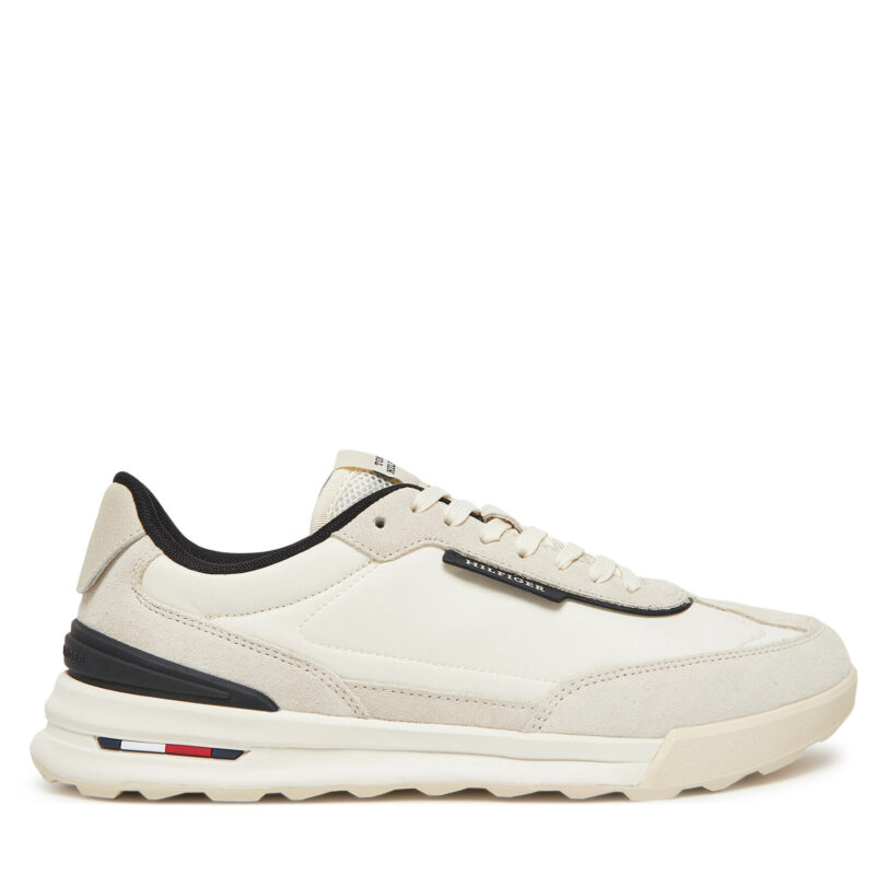 Сникърси Tommy Hilfiger Retro Runner Nylon Mix FM0FM05523 Екрю цвят на ниска цена