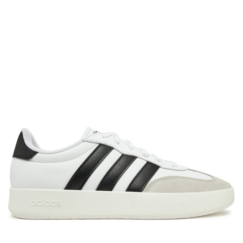 Сникърси adidas Barreda JI2306 Бял цвят на ниска цена