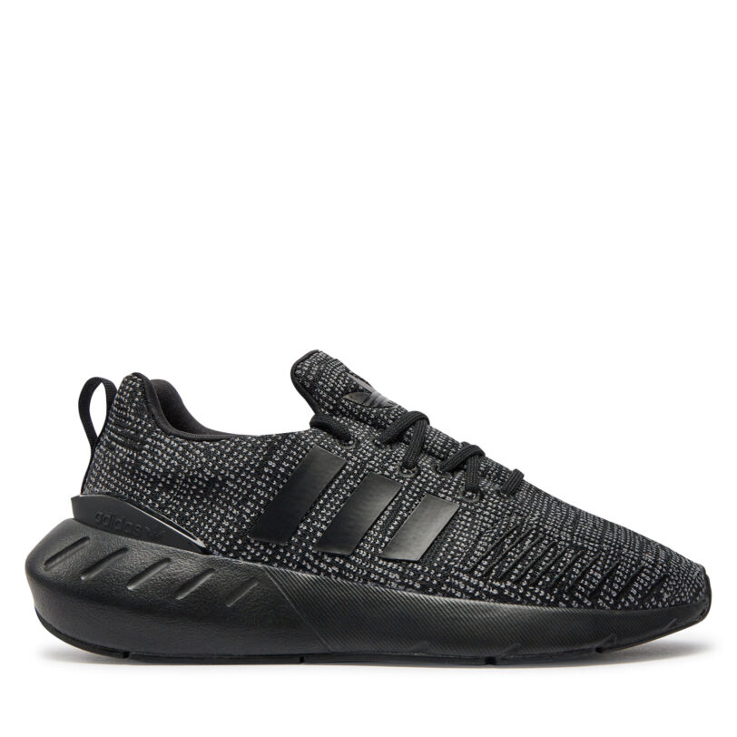 Сникърси adidas Swift Run 22 J GW8166 Черен цвят на ниска цена