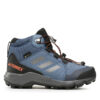Туристически adidas Terrex Mid GORE-TEX Hiking Shoes IF5704 Син цвят на ниска цена