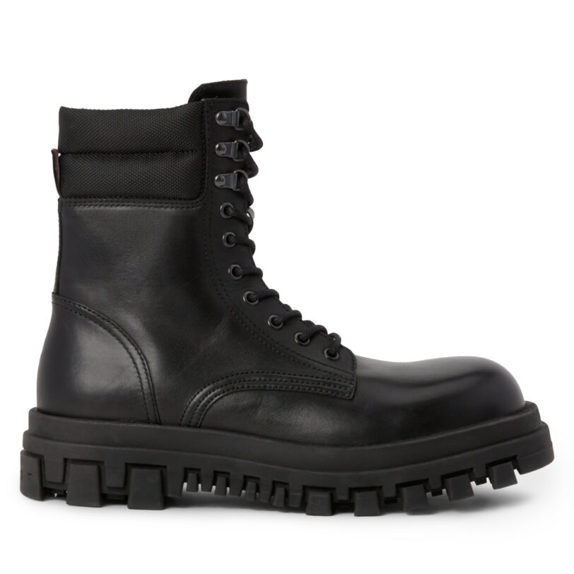 Туристически oбувки Tommy Jeans Tjm Elevated Outsole Boot EM0EM01251 Черен цвят на ниска цена