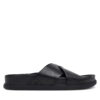 Чехли Clarks Torford Cross 26181382 Черен цвят на ниска цена